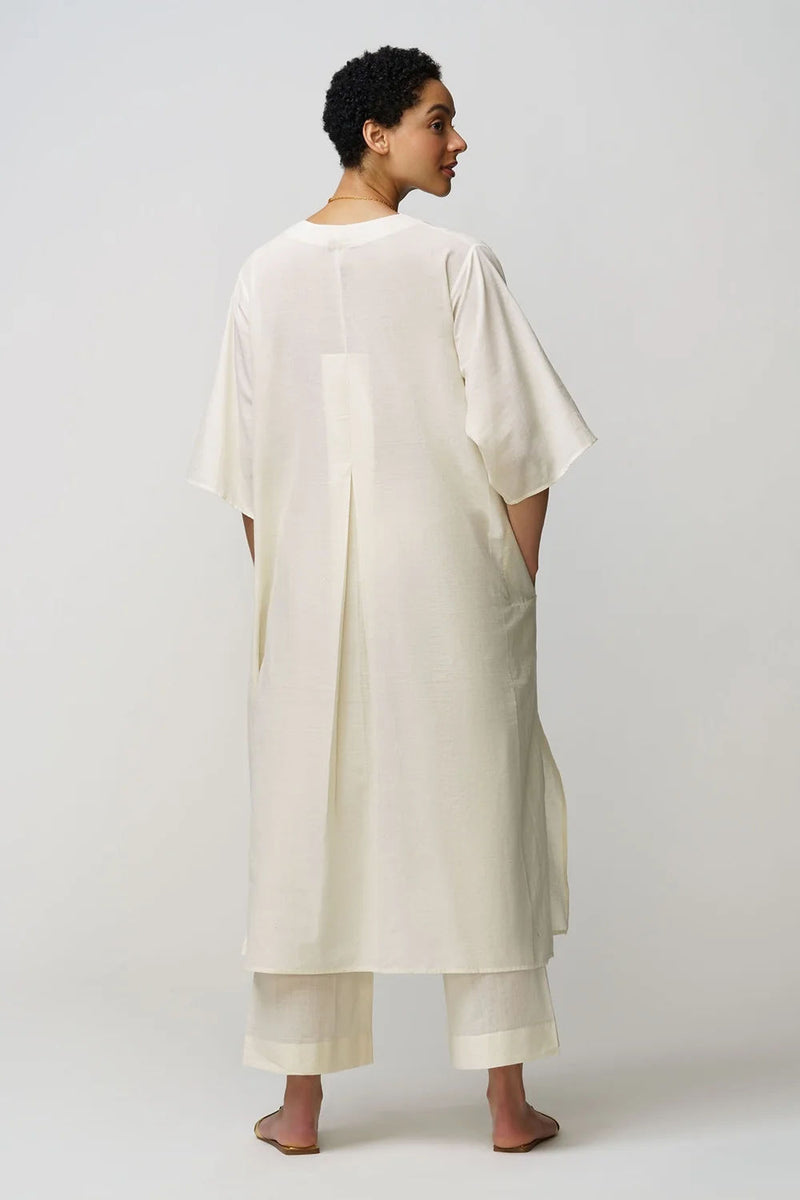 Caftan dress muslin bougainvillea applique muslin cotton kurta/kurta set by Malika Mathur in natural for women Worldwide