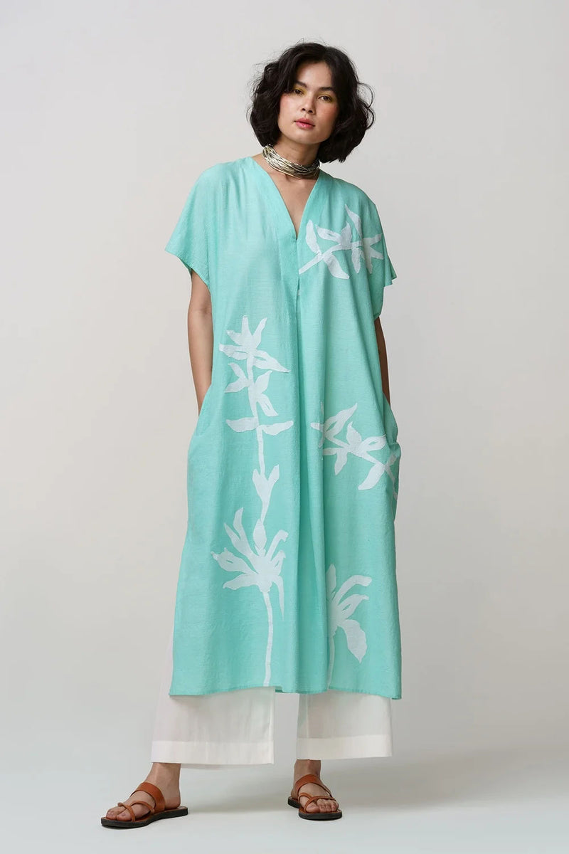 Caftan dress muslin flower jaal applique muslin cotton kurta/kurta set by Malika Mathur in blue lagoon for women Worldwide