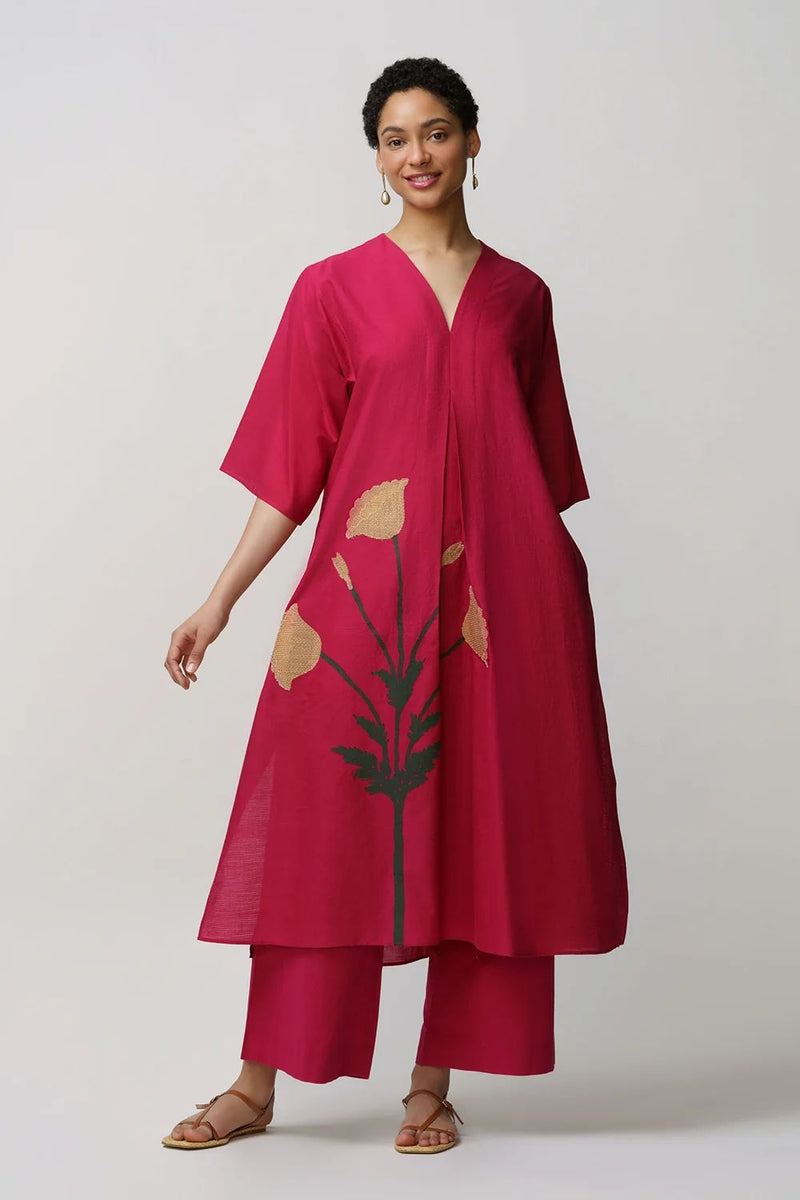 Caftan dress muslin poppy flower applique muslin cotton kurta/kurta set by Malika Mathur in red for women Worldwide