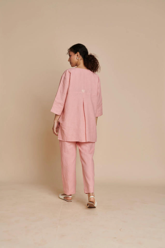 Candy Floss Linen Short Kurta linen by Saphed in pink color for women Worldwide
