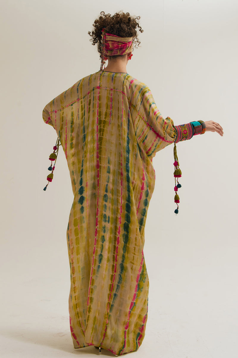 Daisy Kaftan habutai silk tunics/kaftan by Capisvirleo in off white for women Worldwide
