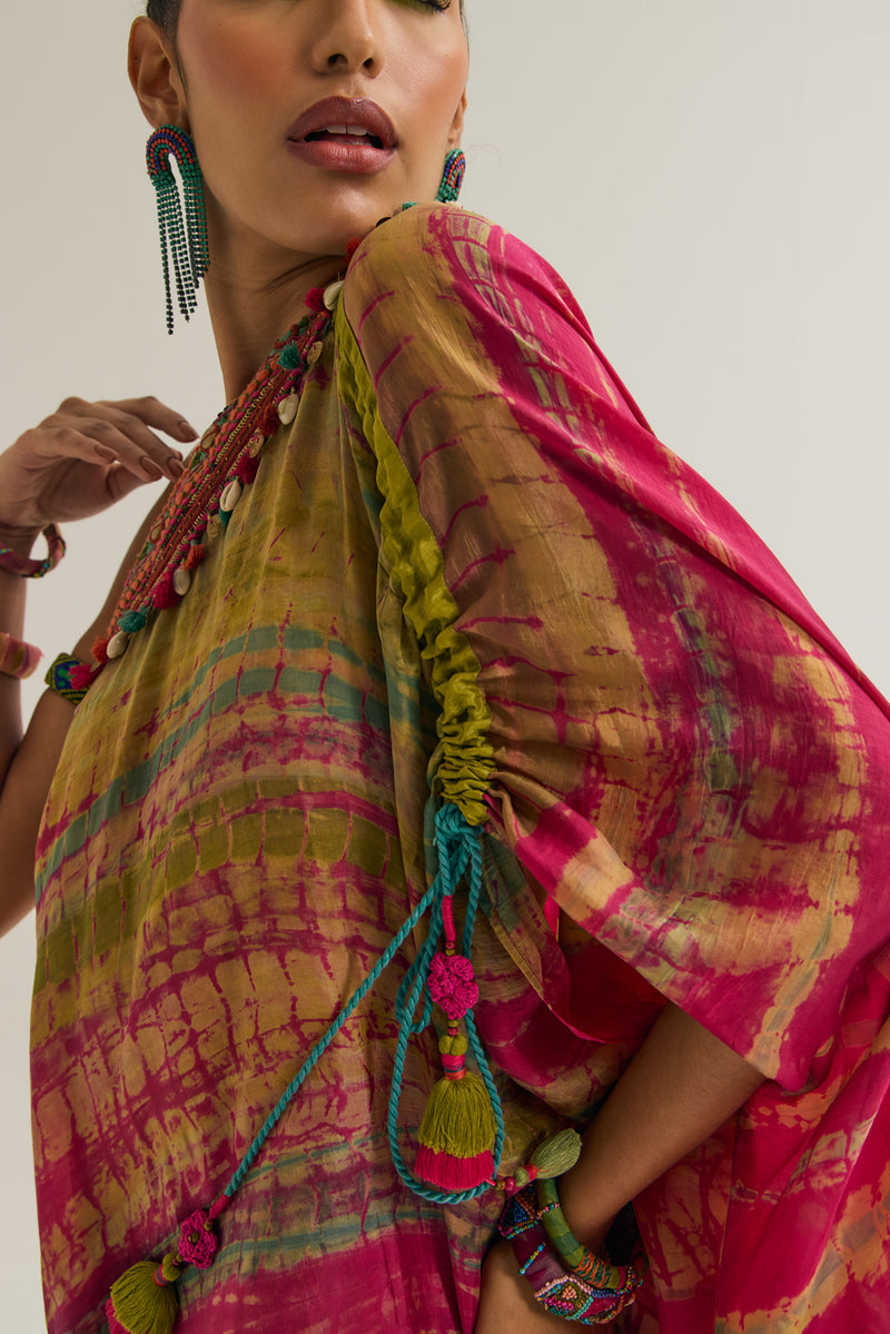 Heather Dress habutai silk dress by Capisvirleo in pink for women Worldwide