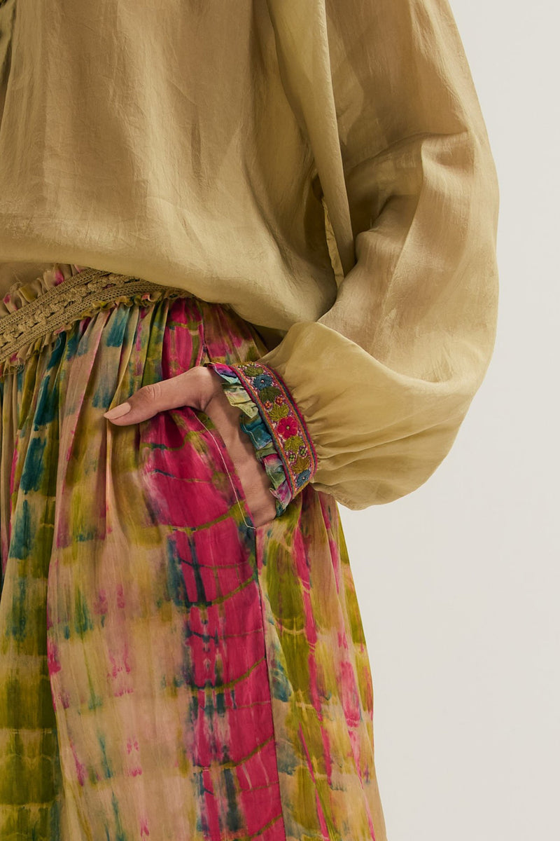 Elaa Bauhini Set habutai silk co-ord set by Capisvirleo in off white for women Worldwide