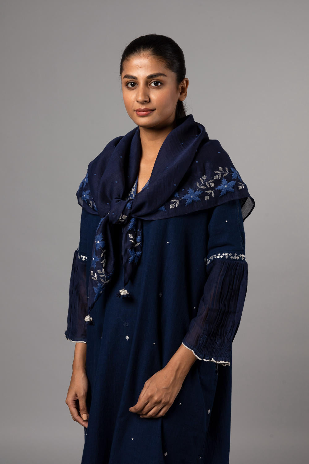 Chameli Scarf Indigo