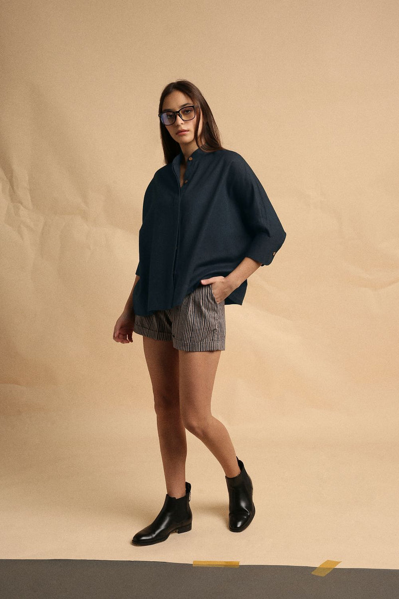 Charcoal Oversized Ret Shirt 100% cotton by Mati in charcoal color for women Worldwide