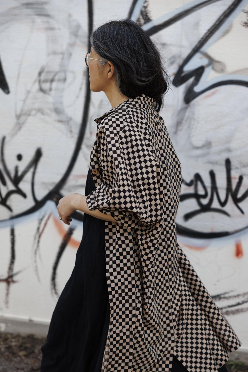 Lightweight Checkered Duster Jacket 100% cotton by World of Crow for women Worldwide