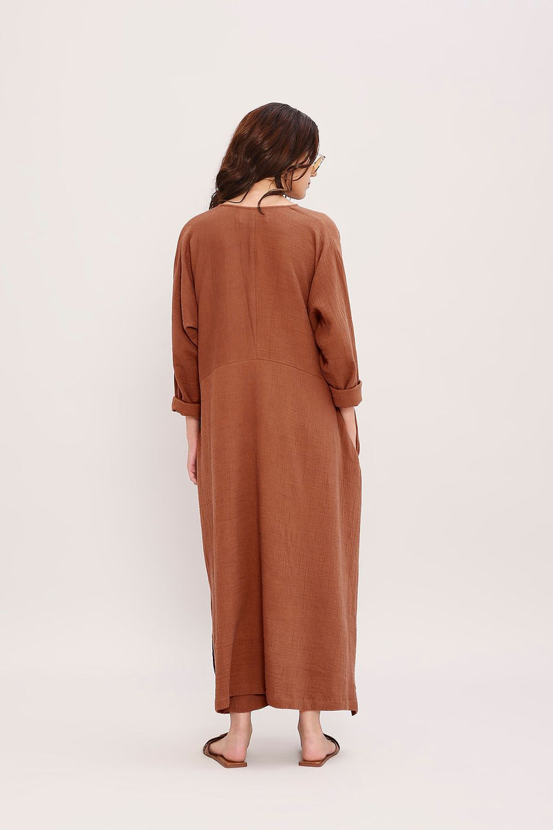 Coco Brown Kaftan Tunic Set (2 PCS) cotton by Mati in brown color for women Worldwide