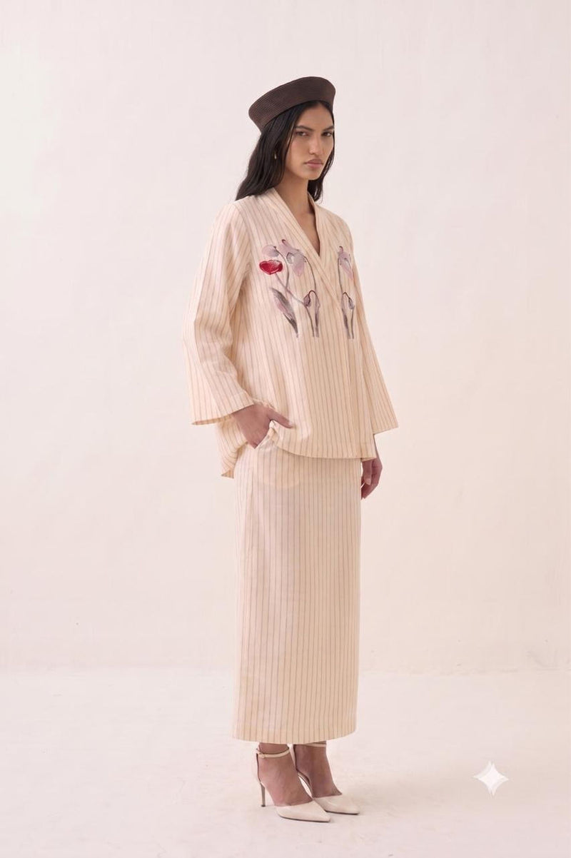 Lehar OFR 10 cotton slub jacket/overlay by O'Frida in ivory for women Worldwide