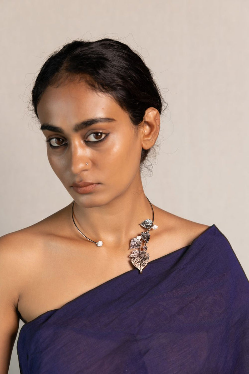 Parij Hasli 18k gold plated on brass neckpiece by Aarjavee in gold for women Worldwide