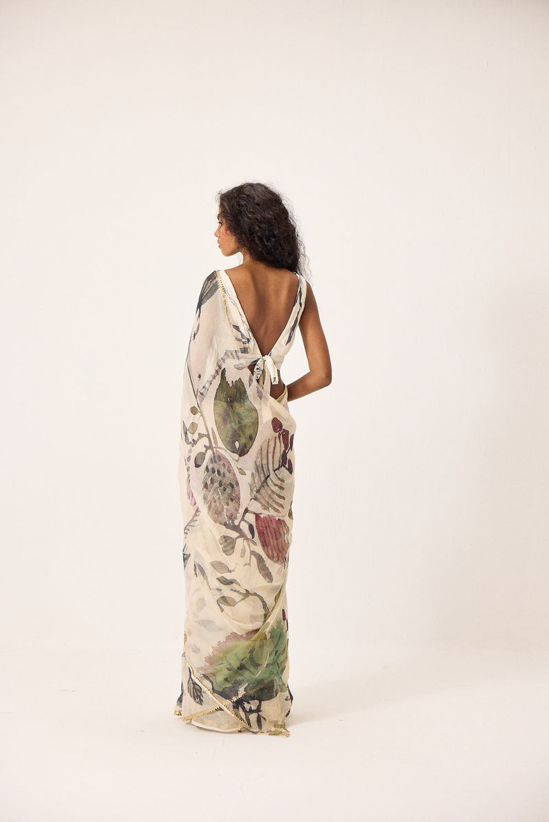 Avery Saree kota doria by Khara Kapas in ecru for women Worldwide