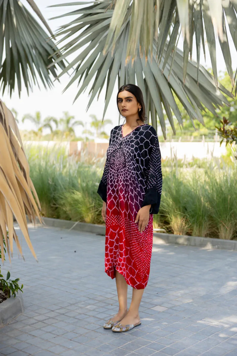 THREE FLOWERS DRESS-BLACK RED SHADED silk by Dyelogue in multi color for women Worldwide
