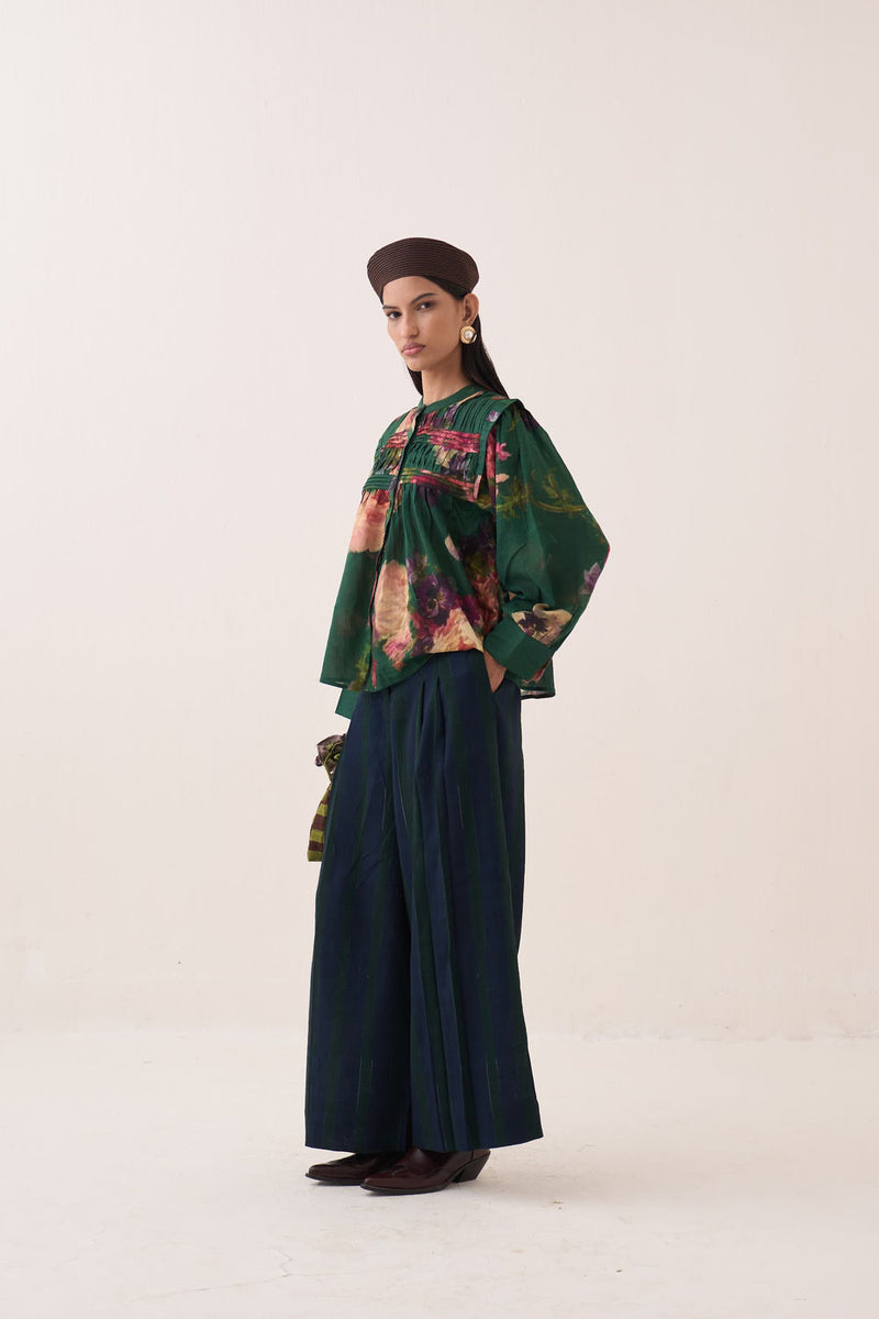 Rosarium Mystic Top cotton dobby top/shirt by O'Frida in green for women Worldwide