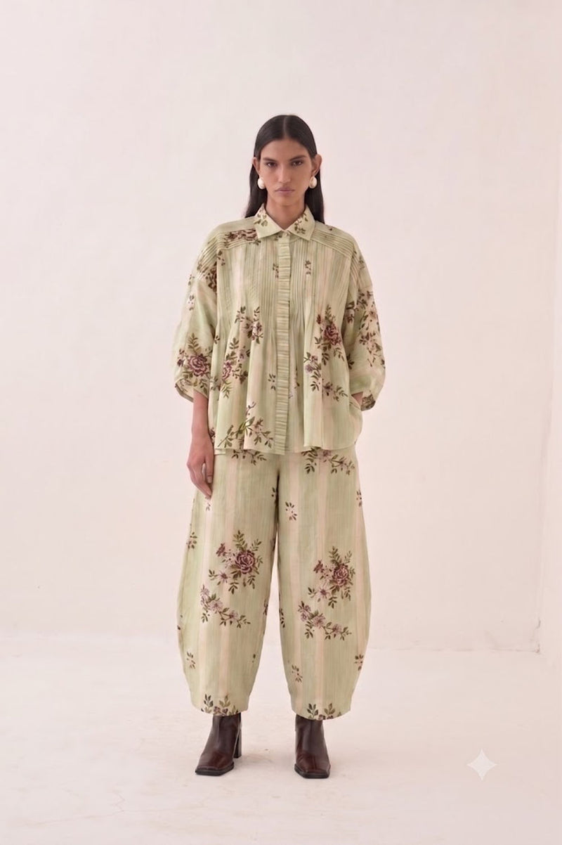 Bagiya Floral Pintuck Top Set cotton slub co-ord set by O'Frida in green for women Worldwide