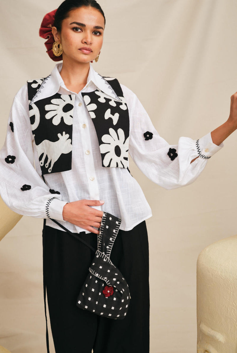 Meso Applique Bib cotton by JodiLife for women Worldwide