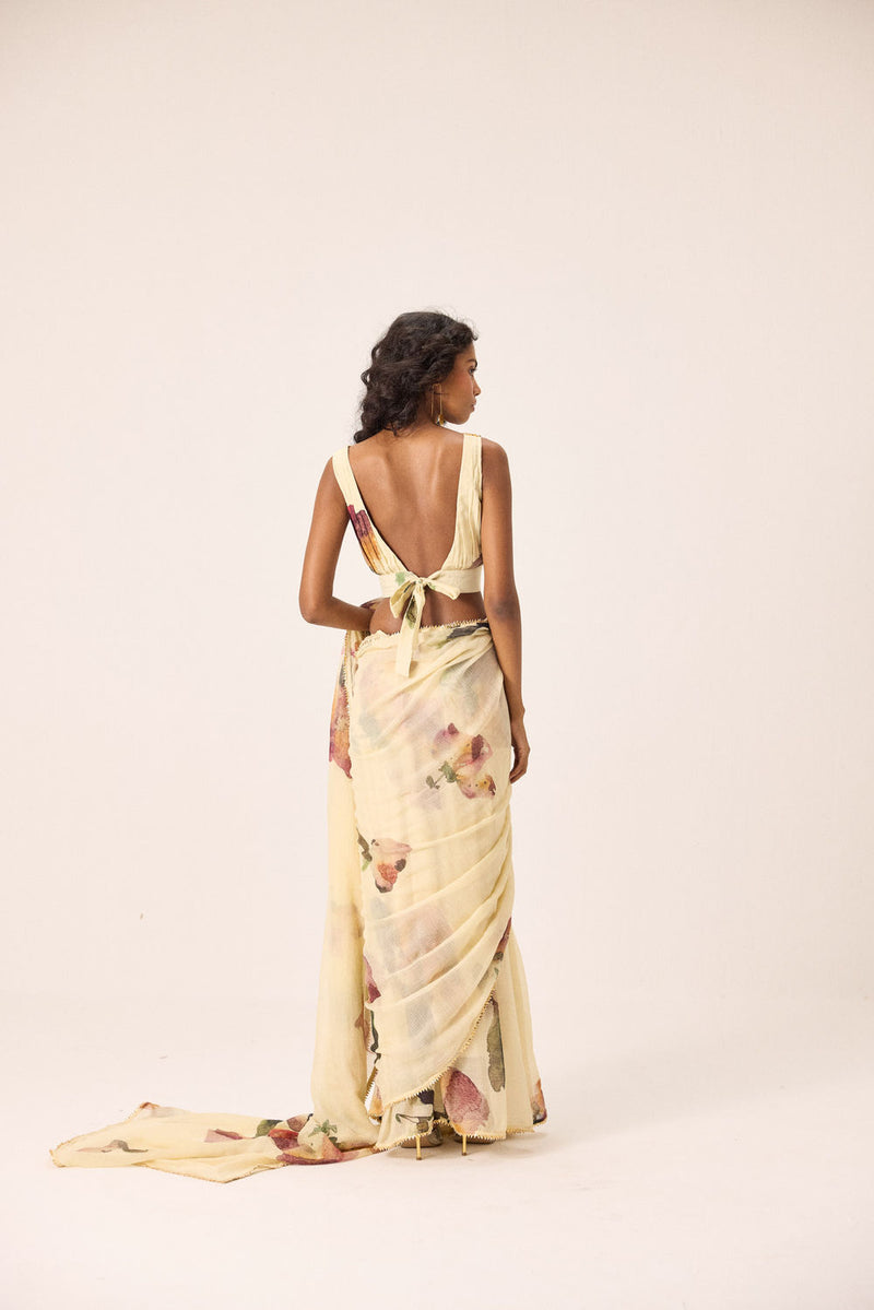 Soleil Saree kota doria by Khara Kapas in yellow for women Worldwide