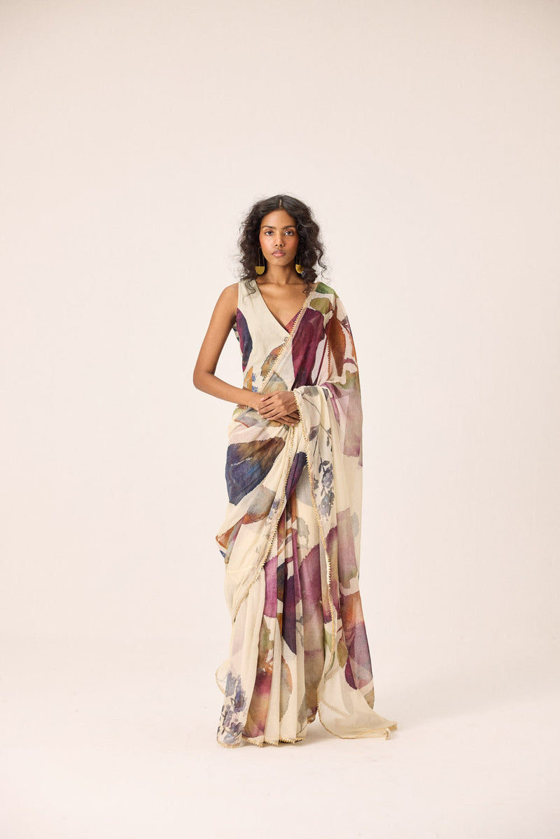 Elea Saree kota doria by Khara Kapas in off-white for women Worldwide