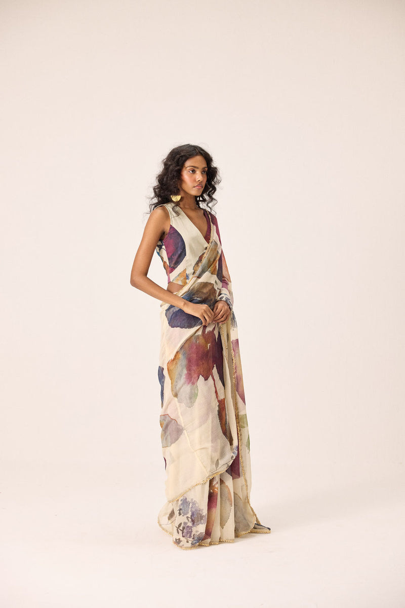 Elea Saree kota doria by Khara Kapas in off-white for women Worldwide