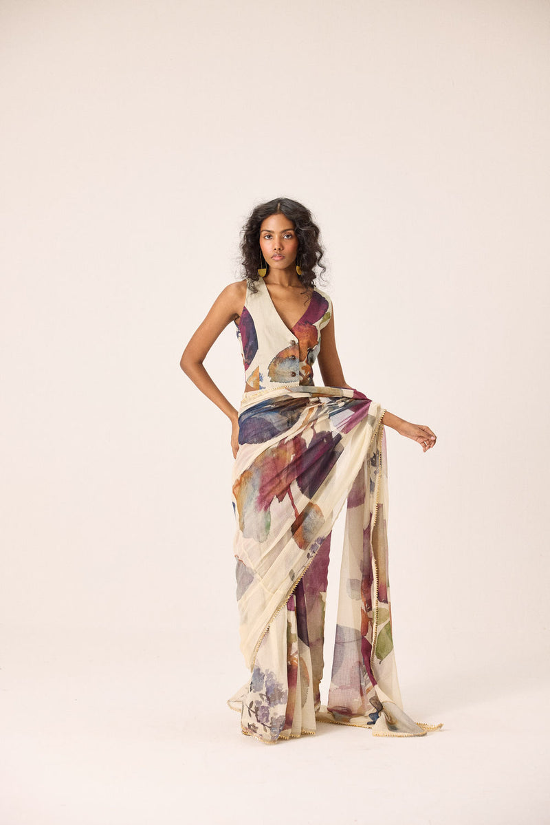 Elea Saree kota doria by Khara Kapas in off-white for women Worldwide