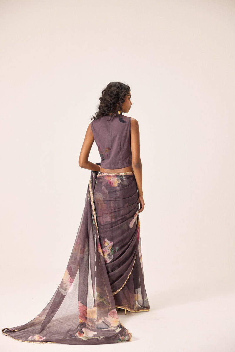 Inara Saree kota doria by Khara Kapas in brown for women Worldwide