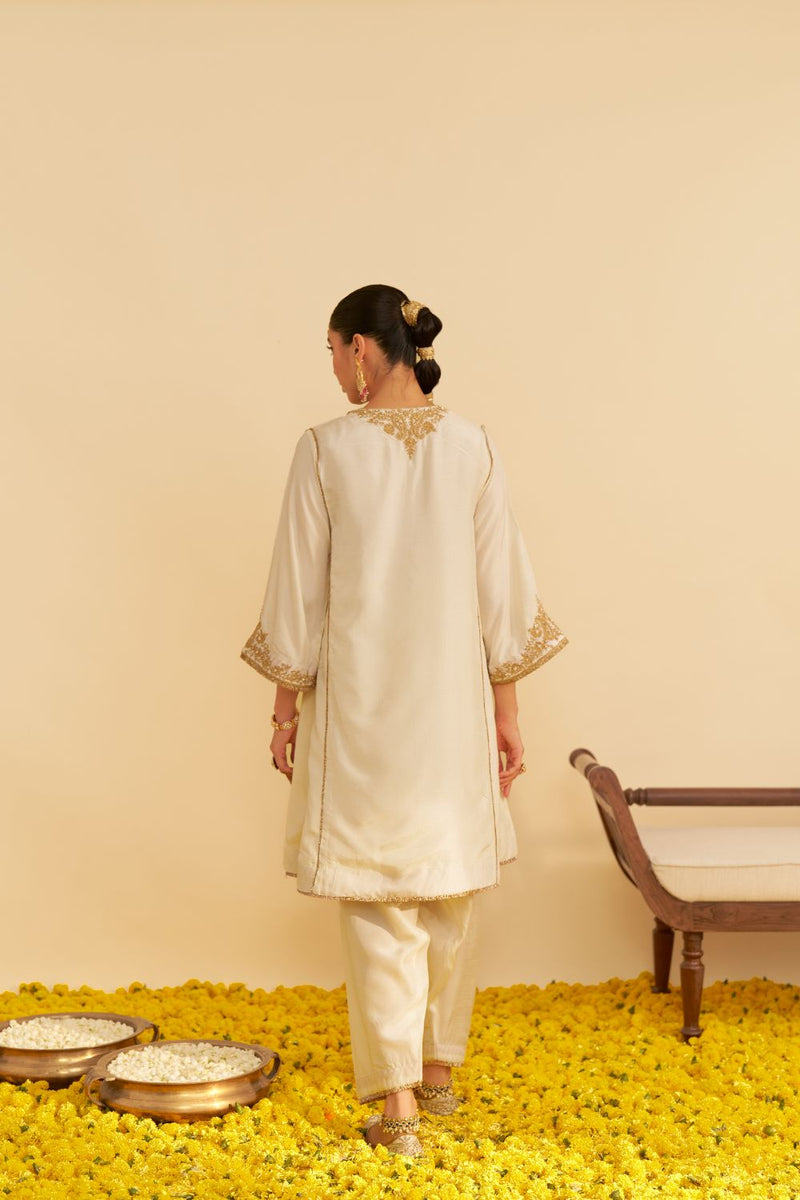 Ayra - Short Chauga With Salwar-Daisy Ivory silk by SHEETAL BATRA in ivory color for women Worldwide