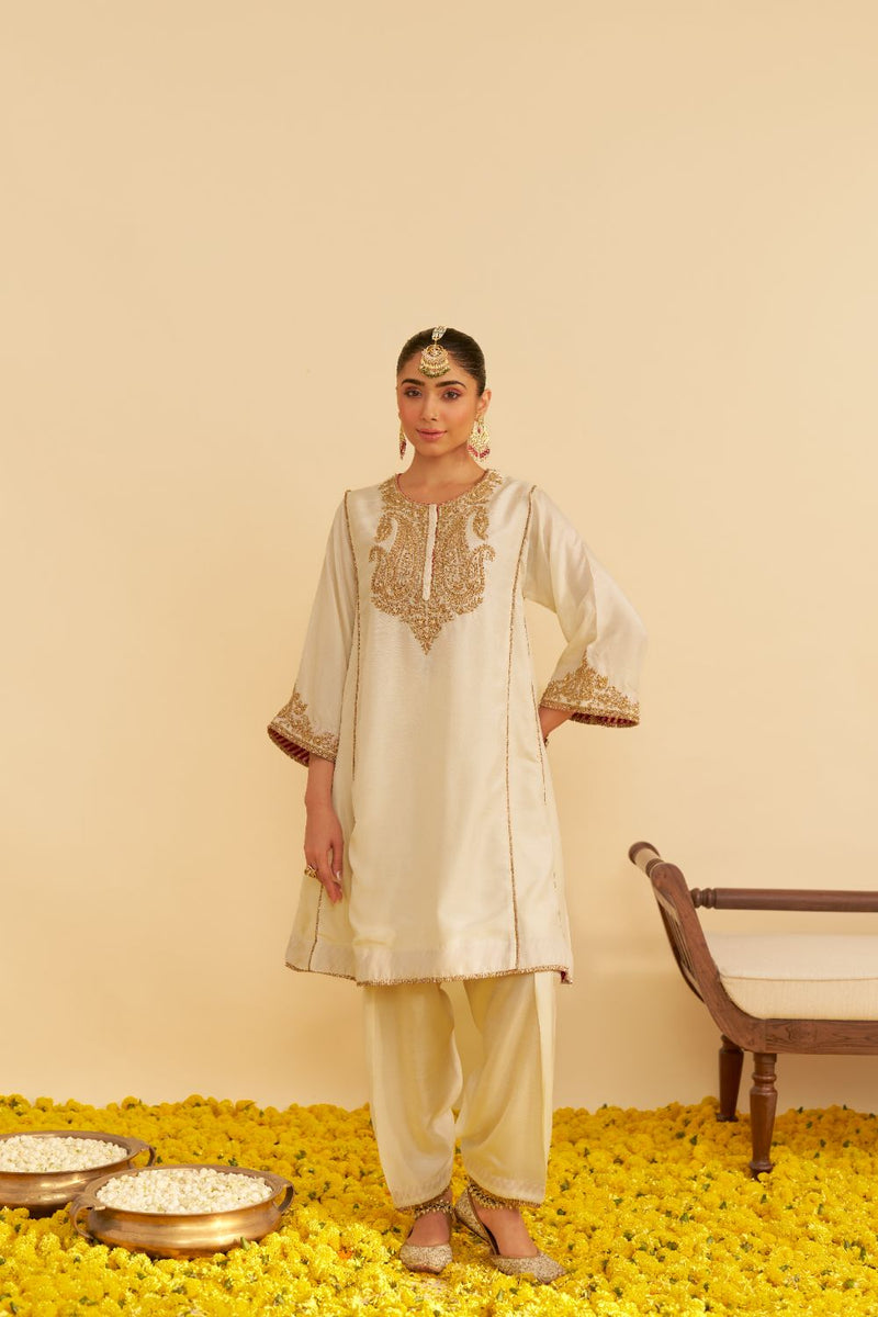 Ayra - Short Chauga With Salwar-Daisy Ivory silk by SHEETAL BATRA in ivory color for women Worldwide
