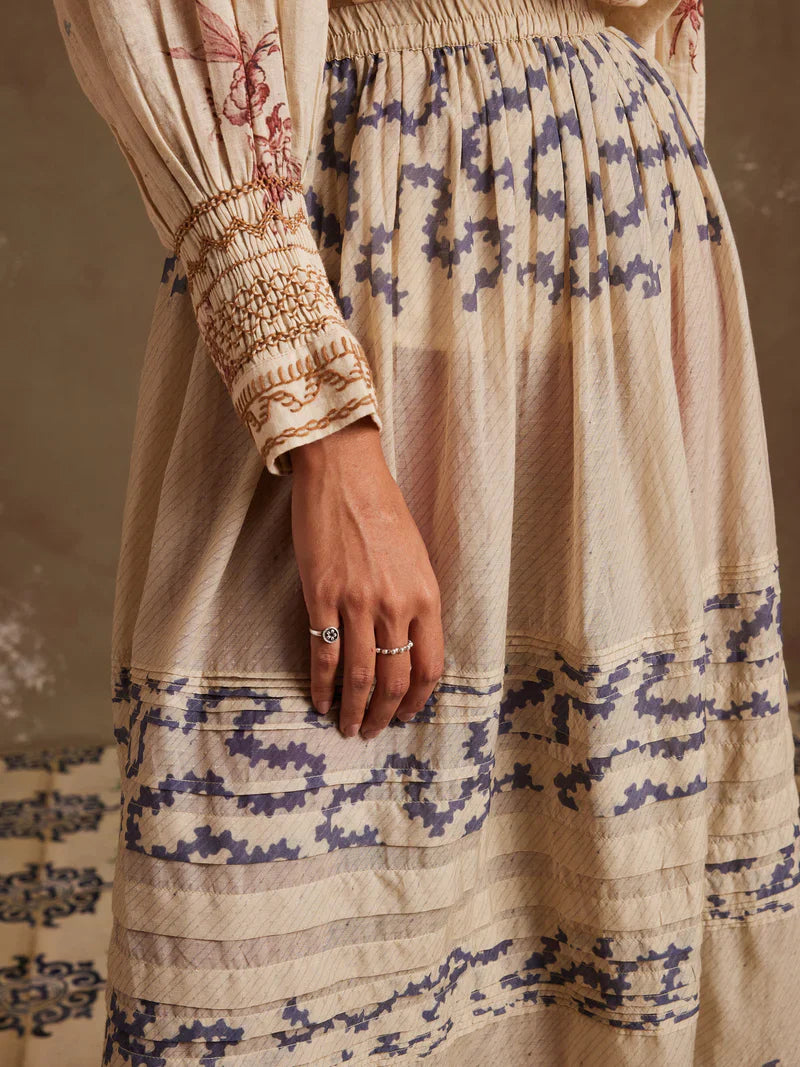 Pintuck Skirt-Ivory Spiral cotton by CORD for women Worldwide