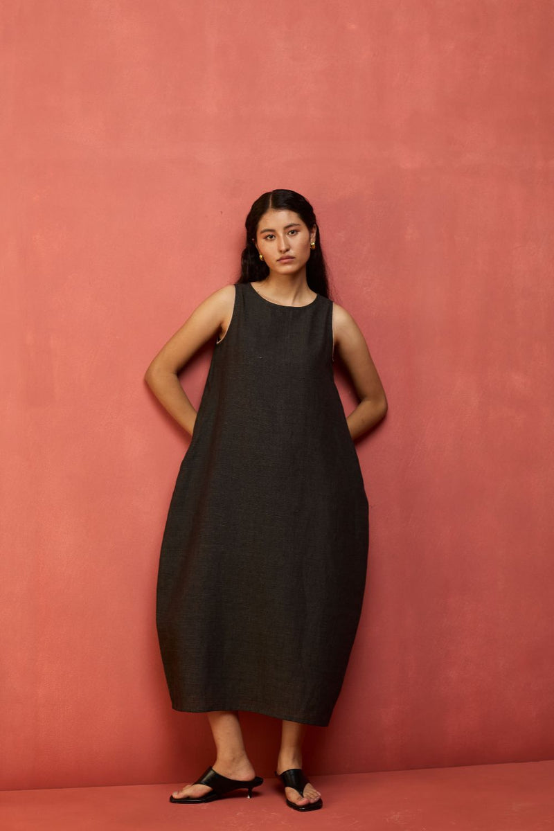 Juro Linen Parabola Dress - Charcoal linen by Manan in charcoal color for women Worldwide