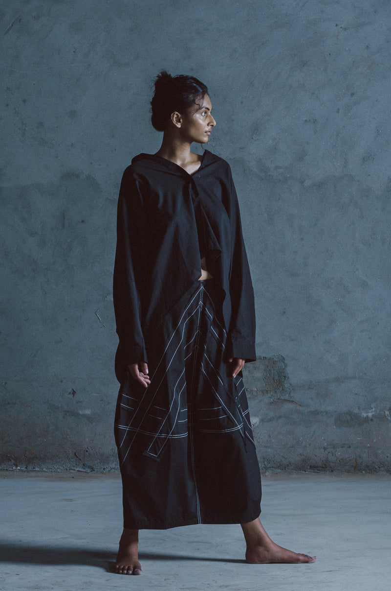 DAIVA APPLIQUE SKIRT SET cotton by Ituvana in black color for women Worldwide