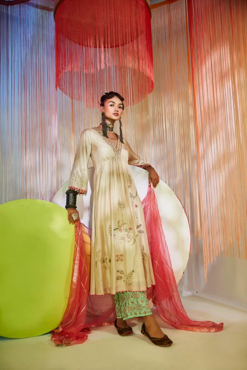 IVORY JAAL SILK KURTA SET Kurta Sets by Rajiramniq for women Worldwide