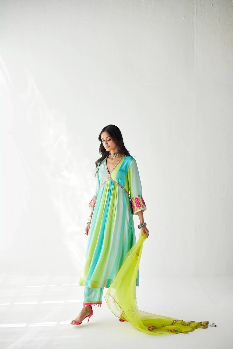 FEROZY BELL SLEEVE KURTA SET Kurta Sets by Rajiramniq for women Worldwide