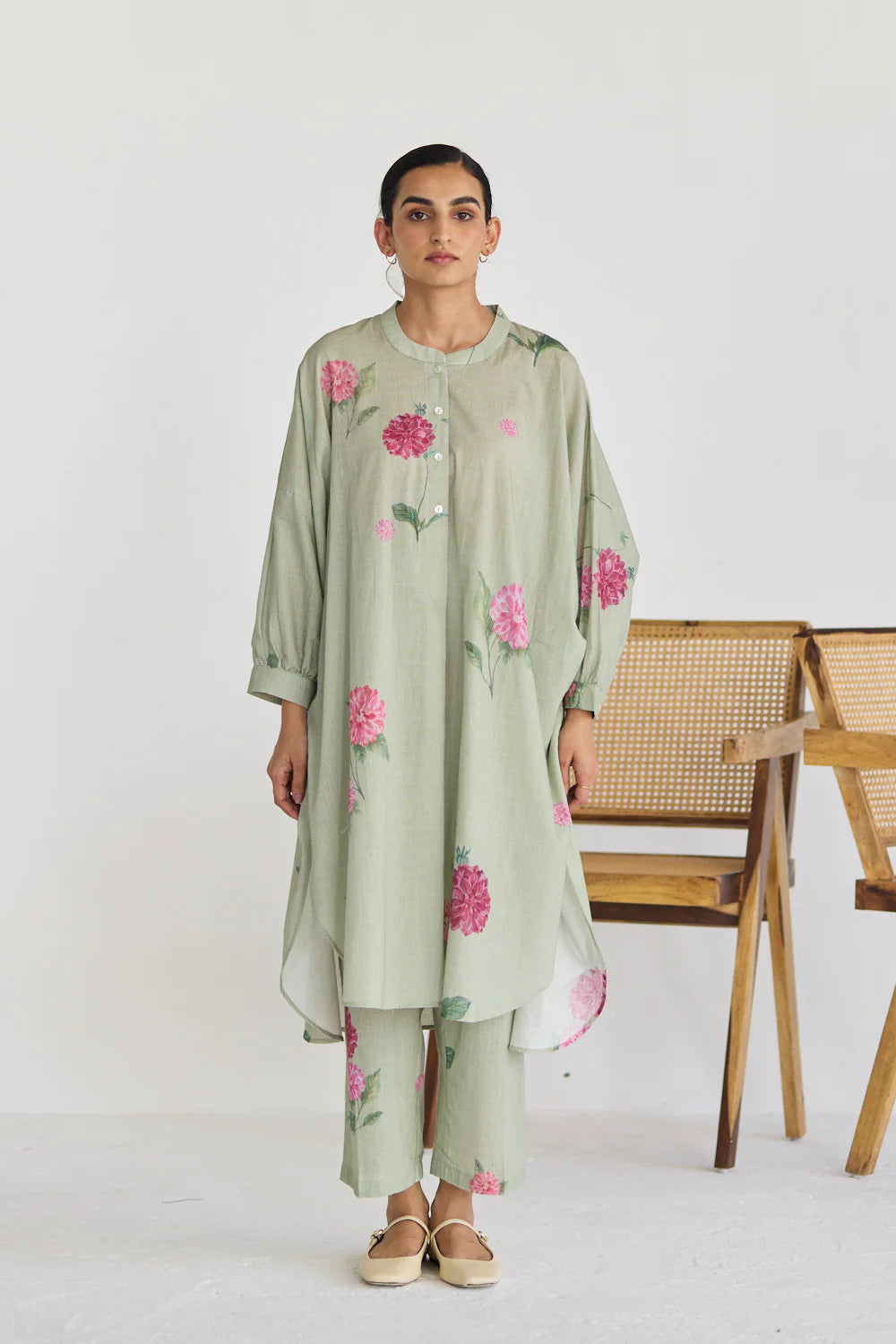 DHALIA RELAXED FIT KURTA SET