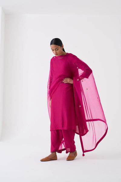 Inara Rani Pink Kurta Set