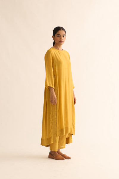 AVANI MUSTARD BACK GATHER KURTA SET