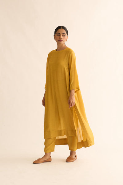 AVANI MUSTARD BACK GATHER KURTA SET