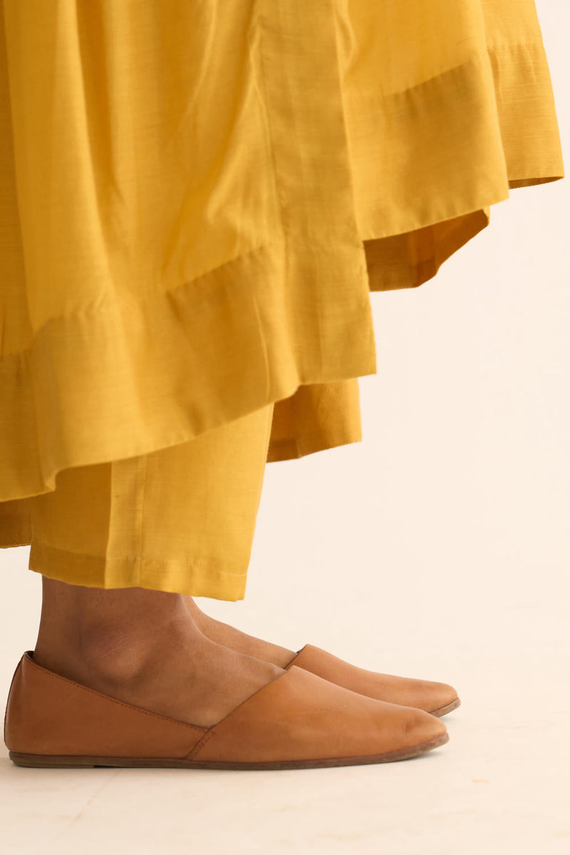 AVANI MUSTARD BACK GATHER KURTA SET