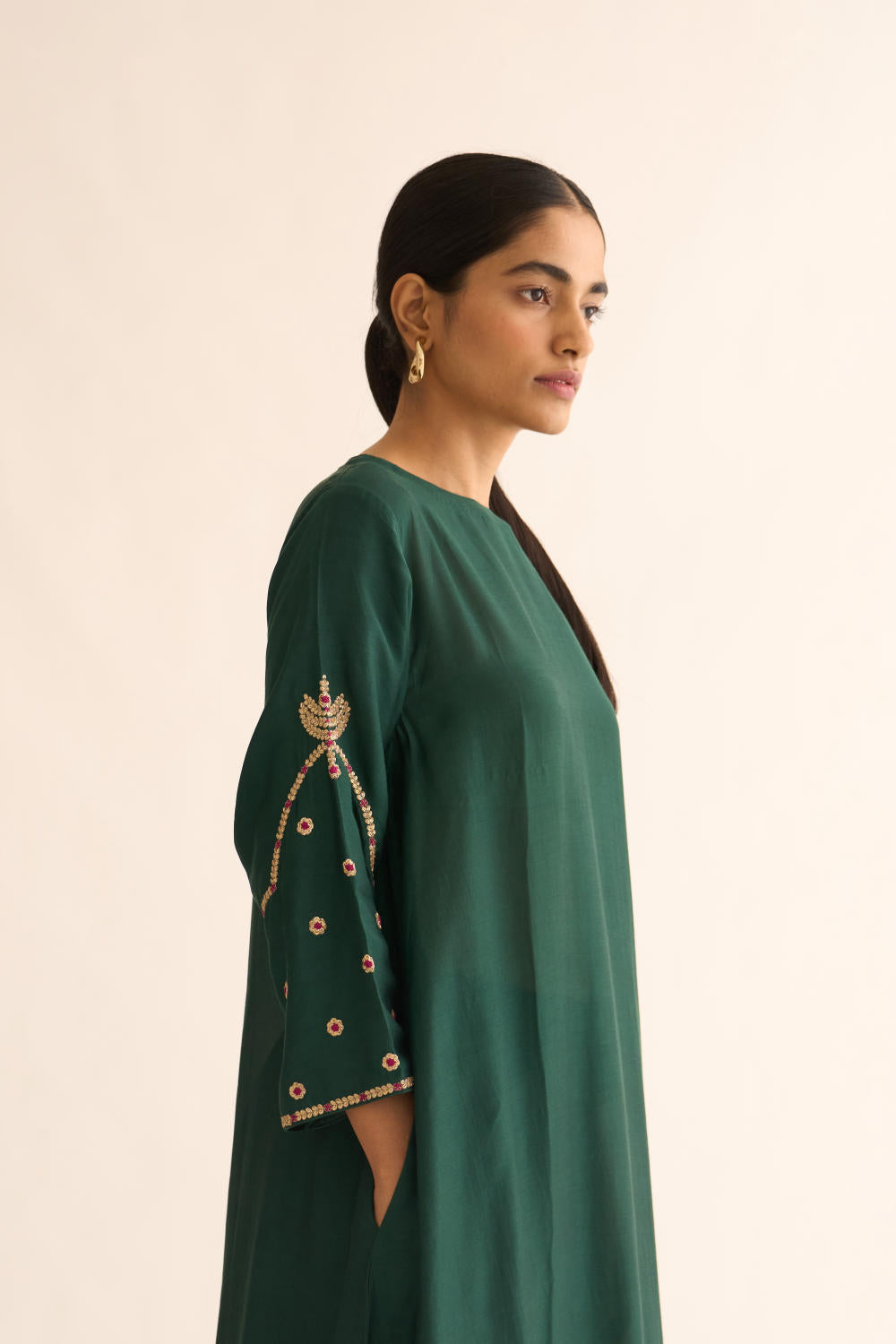 AMBILY DEEP GREEN SILK KURTA SET