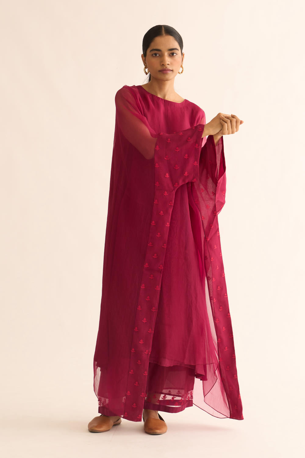 CRIMSON PINK ORGANZA EMBROIDERED KAFTAN SET