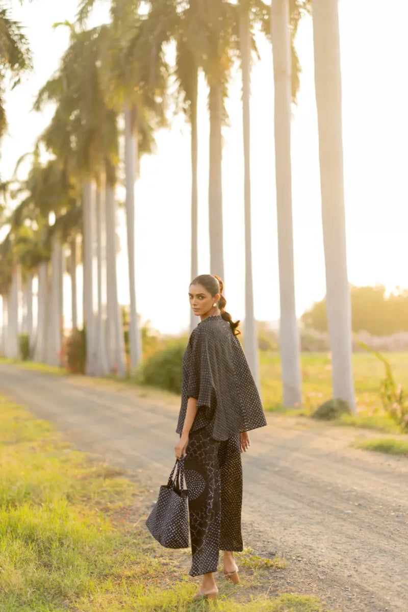 DOTS SHORT M KAF SHIRT-BLACK silk by Dyelogue in black color for women Worldwide