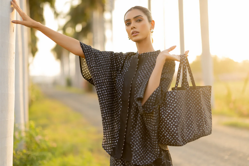DOTS SHORT M KAF SHIRT-BLACK silk by Dyelogue in black color for women Worldwide