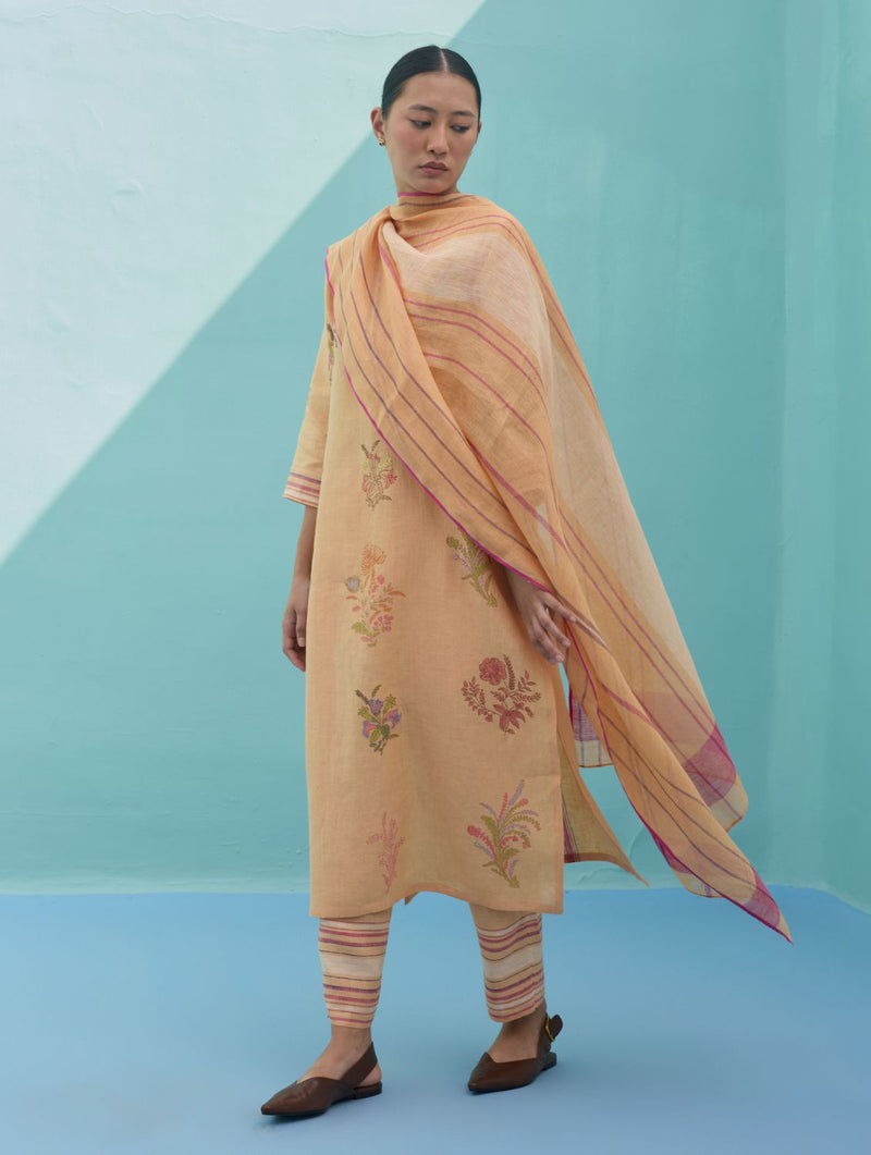 Rava Border Linen Stripe Dupatta - Apricot linen dupatta by Manan in apricot for women Worldwide