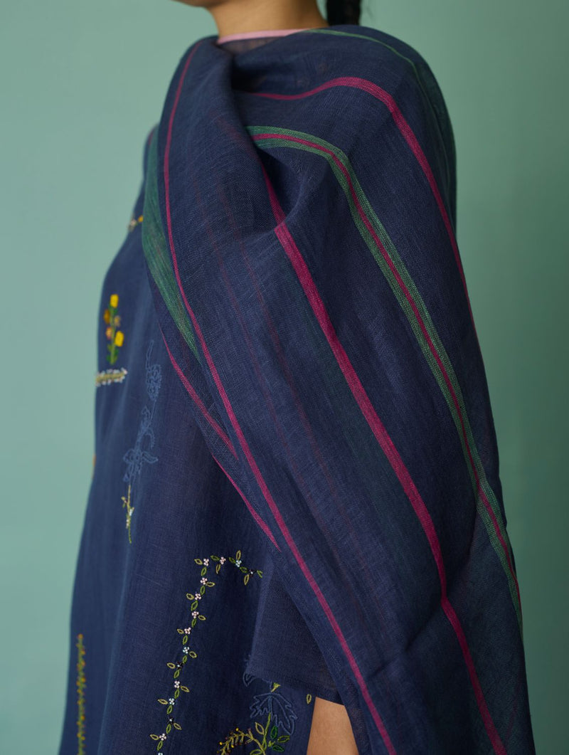 Rava Border Linen Stripe Dupatta - Indigo linen dupatta by Manan in navy for women Worldwide