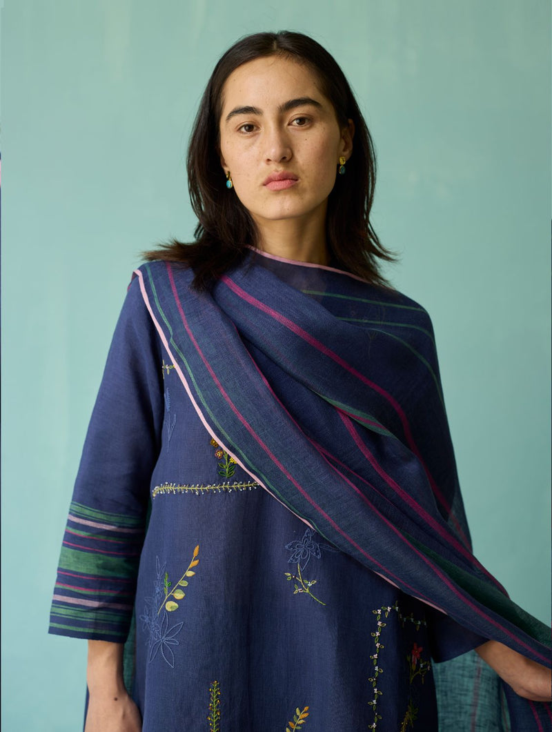 Rava Border Linen Stripe Dupatta - Indigo linen dupatta by Manan in navy for women Worldwide