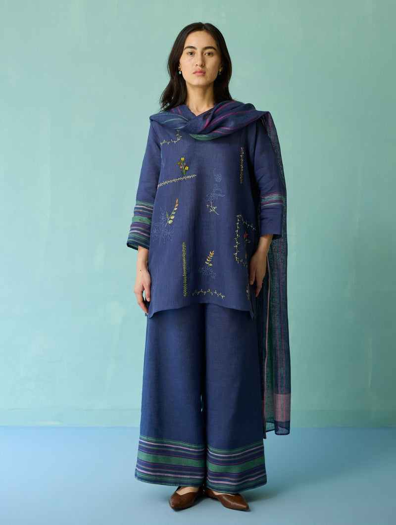 Rava Border Linen Stripe Dupatta - Indigo linen dupatta by Manan in navy for women Worldwide