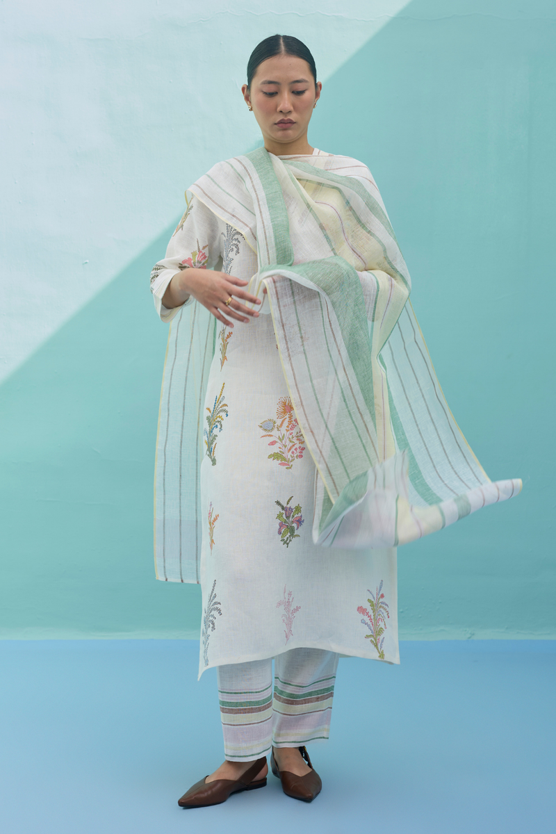 Rava Border Linen Stripe Dupatta - Ivory linen dupatta by Manan in ivory for women Worldwide