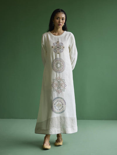 Eira Hand-Embroidered Linen Dress - Ivory