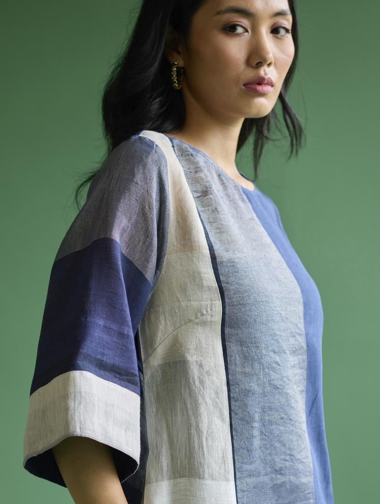 Lina Color-Blocked Linen Dress -
 Navy linen by Manan in navy color for women Worldwide