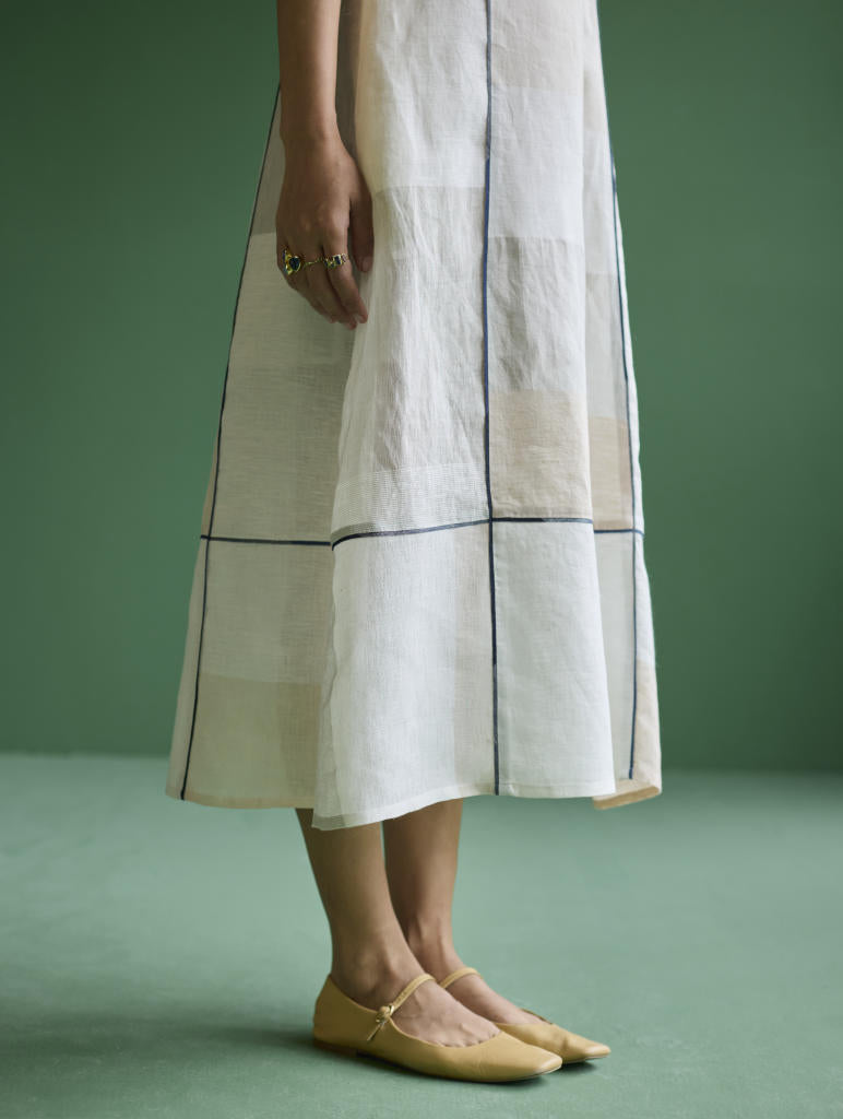 Sehr Metallic Linen Piping Dress - Ivory linen by Manan in ivory color for women Worldwide