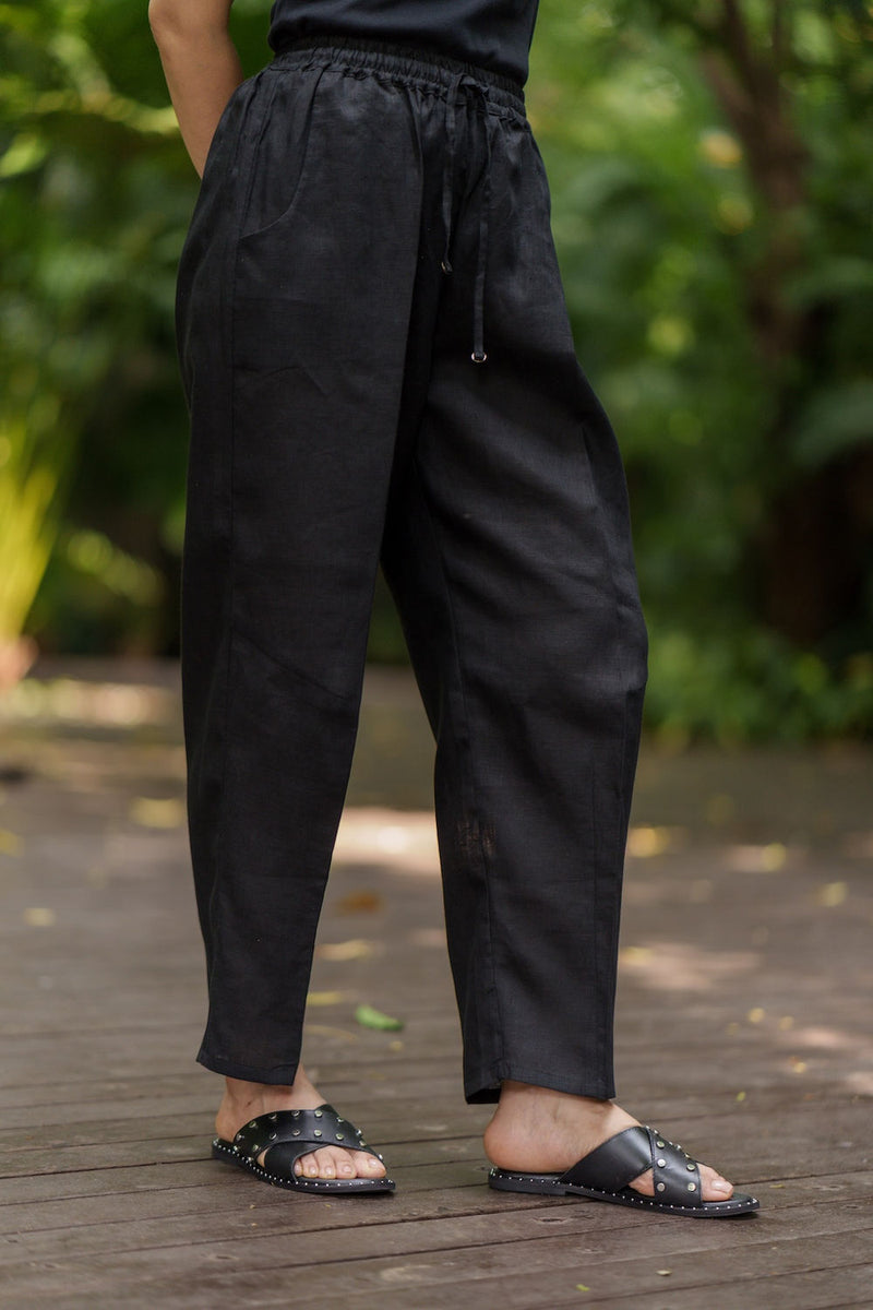 Shinrin Drawstring Pants linen by Zanzibar Living in black for women Worldwide