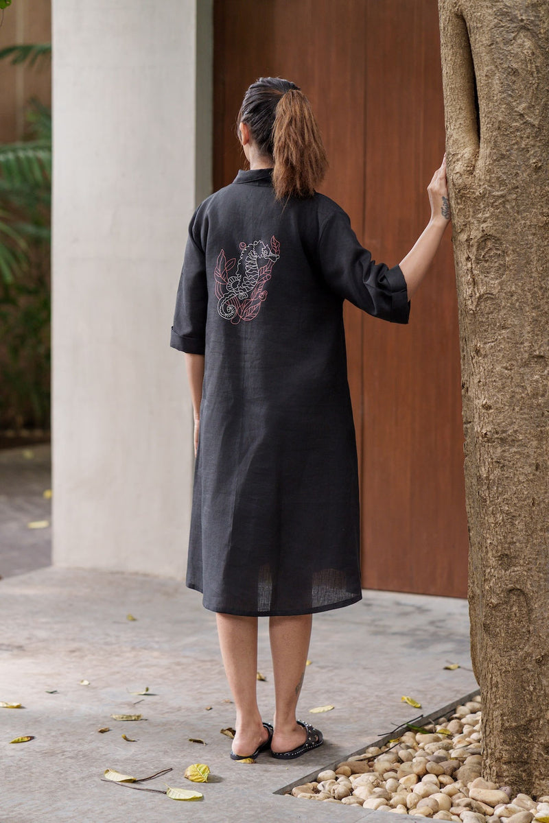 Seahorse Black-Dress linen by Zanzibar Living in black for women Worldwide
