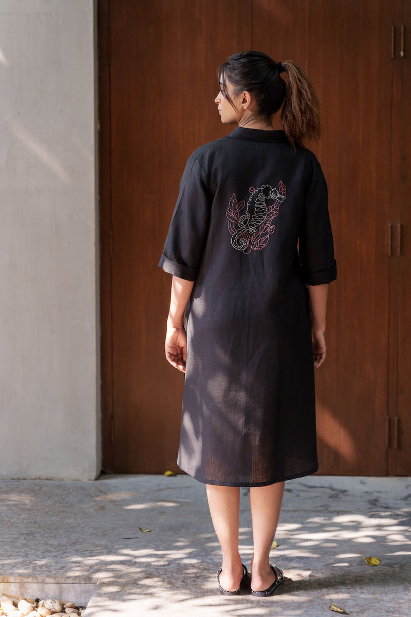 Seahorse Black-Dress linen by Zanzibar Living in black for women Worldwide